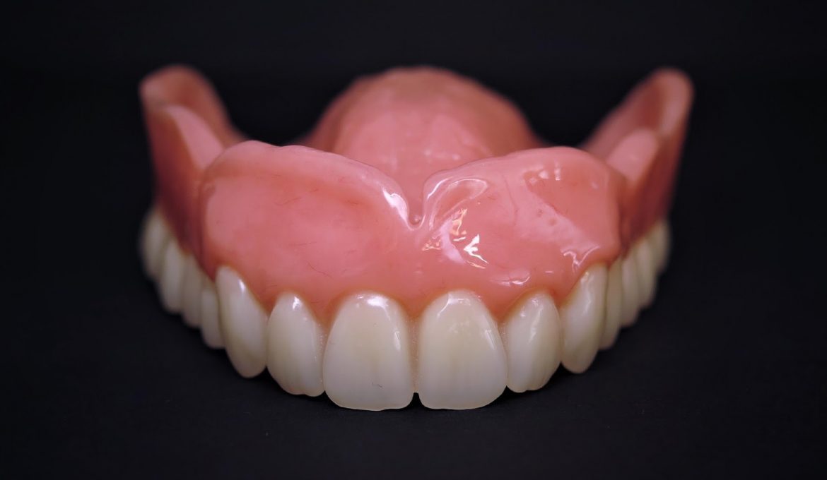 acrylic dentures 3